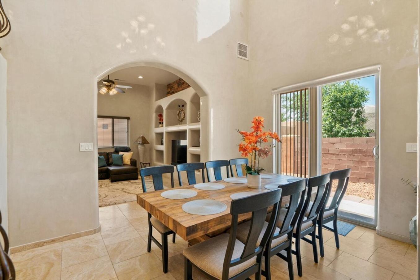 Luxury Tuscan Villa Near Old Town ألباكركي المظهر الخارجي الصورة