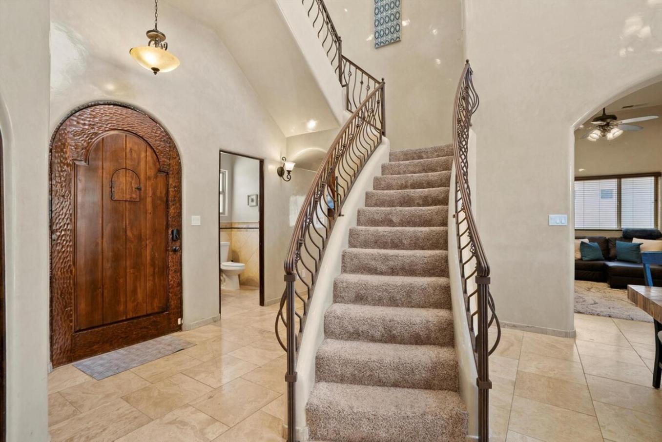 Luxury Tuscan Villa Near Old Town ألباكركي المظهر الخارجي الصورة